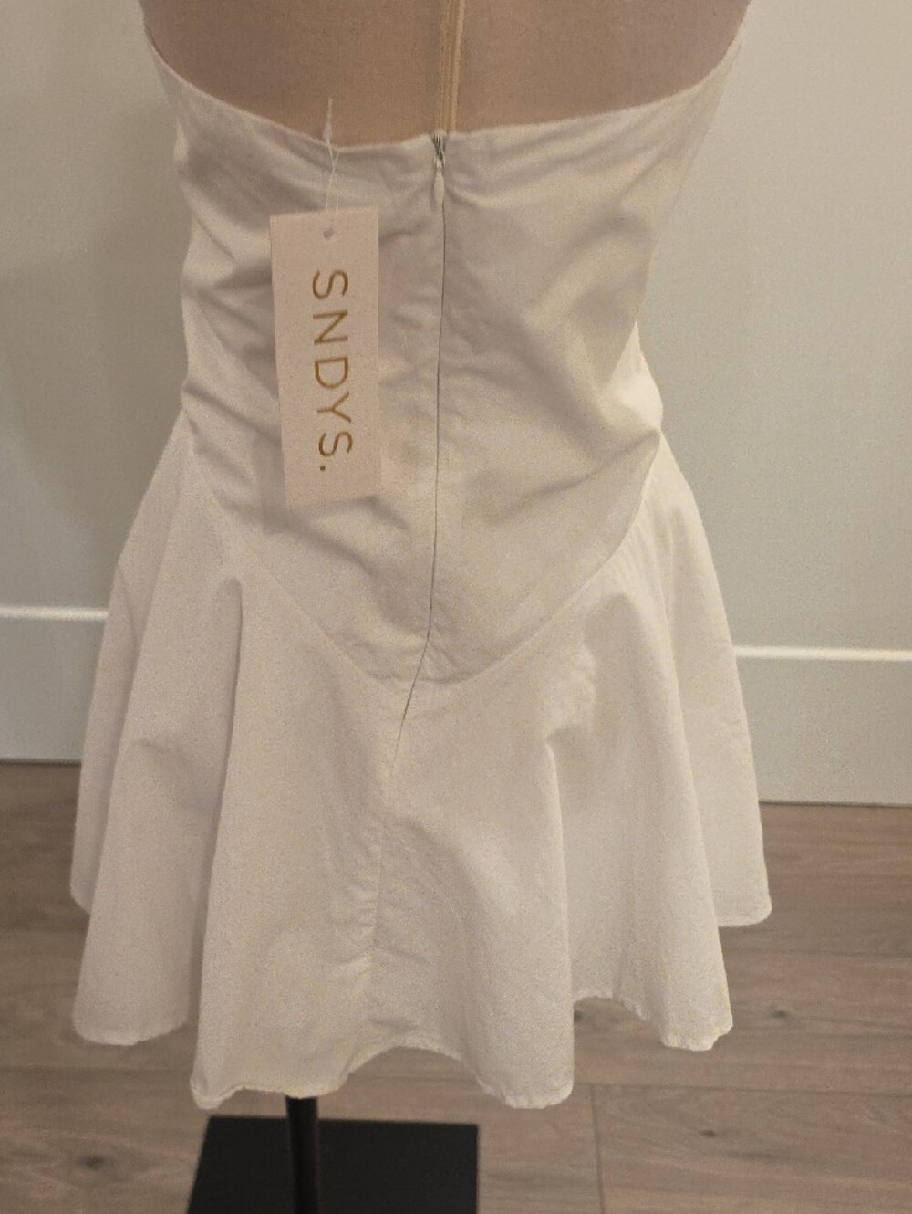 SNDYS White Halter cotton Mini Dress with Flared Skirt size L new with tags - Picture 8 of 14